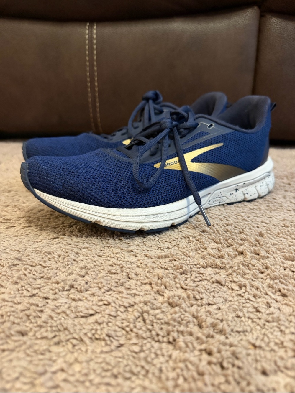 Brooks Anthem 3 Navy Gold Running Shoes 1103341D415 Men’s Size 9.5 Medium Width